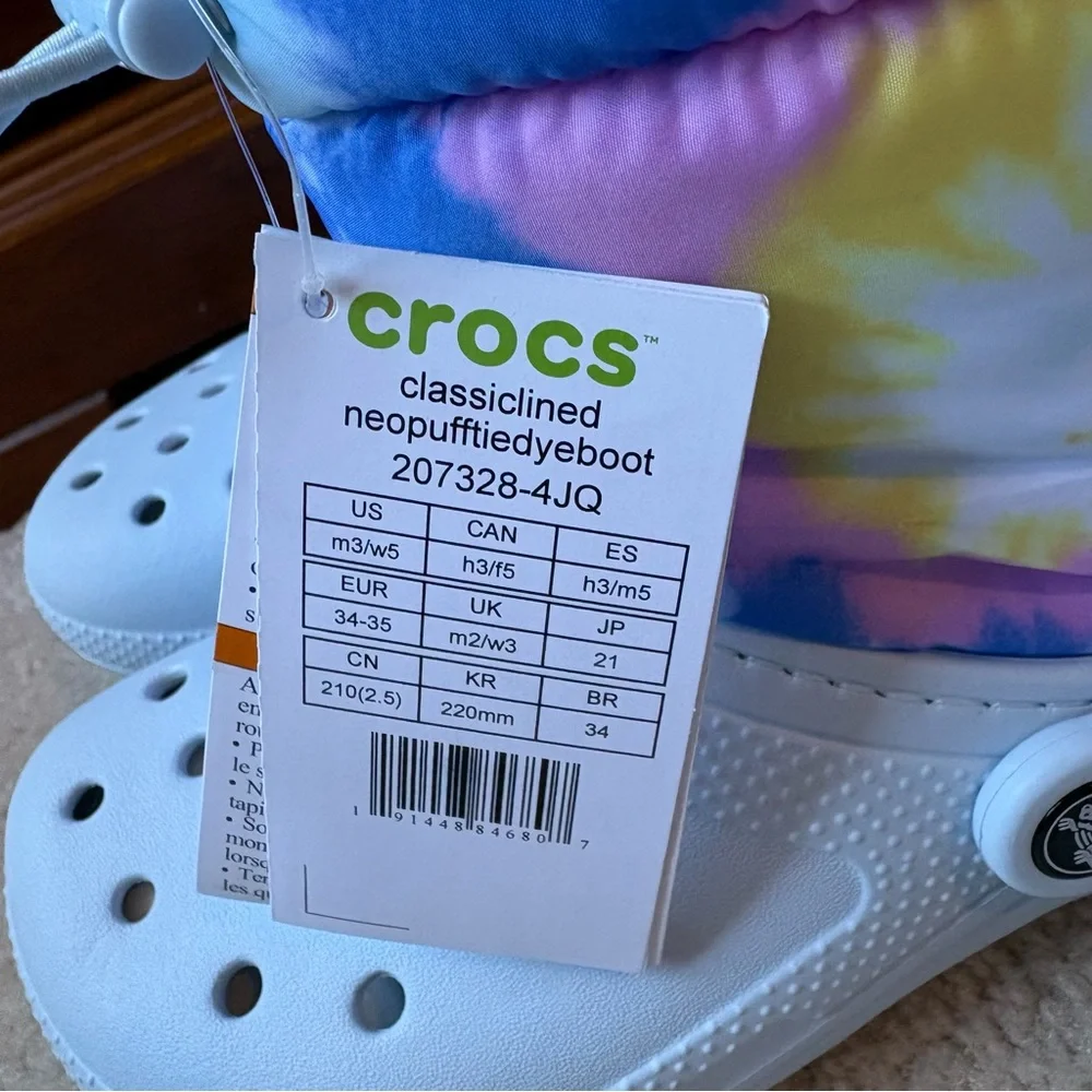 CROCS Classic Lined Neo Puff Tie Dye Boots NWT Size 5‎